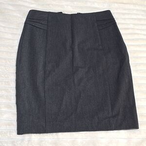 Excellent condition.  Express gray pencil skirt.  Size 4